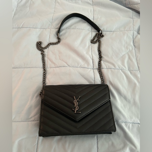 No Brand Handbags - Black Chevron Crossbody Bag